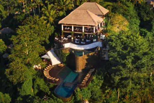 Hotel Berarsitektur Tradisional di Ubud, Bali yang Membuat Betah Berlama-lama