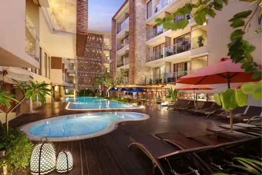 Harper Kuta Bali: Hotel Strategis Dekat Pantai dan Hiburan